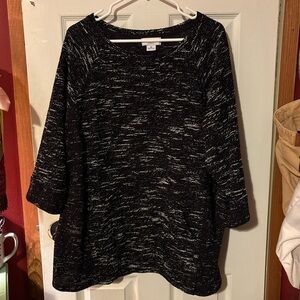 Liz Claiborne Black and White Marled Tunic